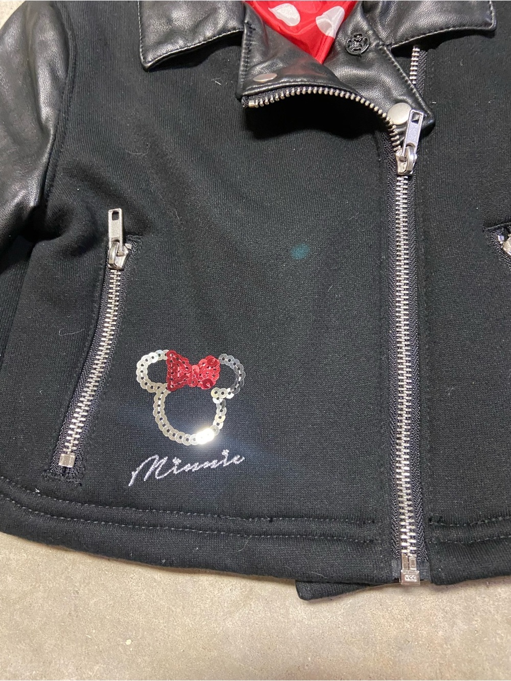 Disney Store Minnie Mouse Moto Jacket Faux Leather Sequin Detail Size 3T Outdoor - Picture 7 of 8